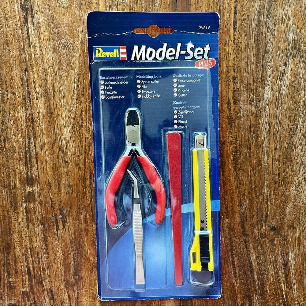 Revell Model-Set Plus with 4 Basic Tools Model Making Crafts